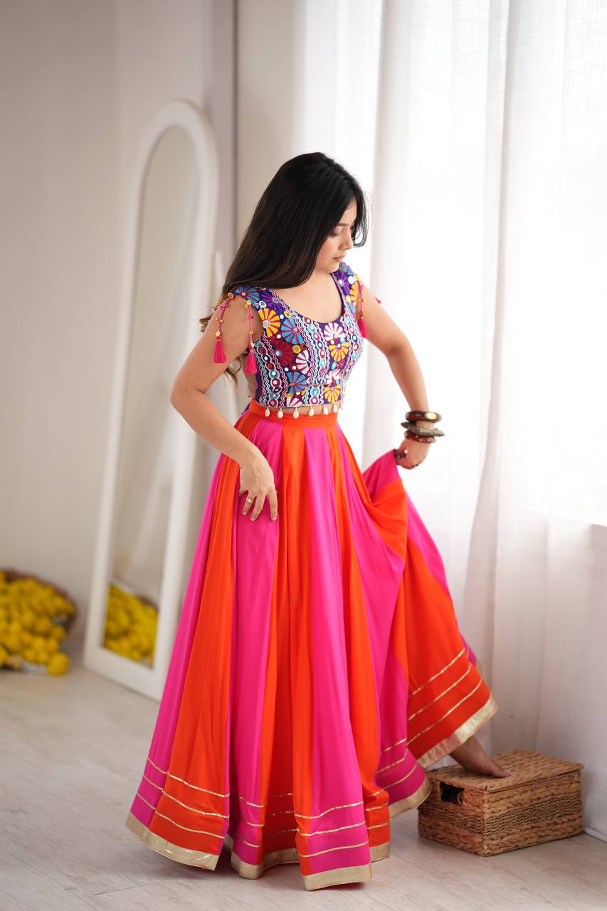 Pink & Orange Bandhani Style Lehenga Choli - photo 4