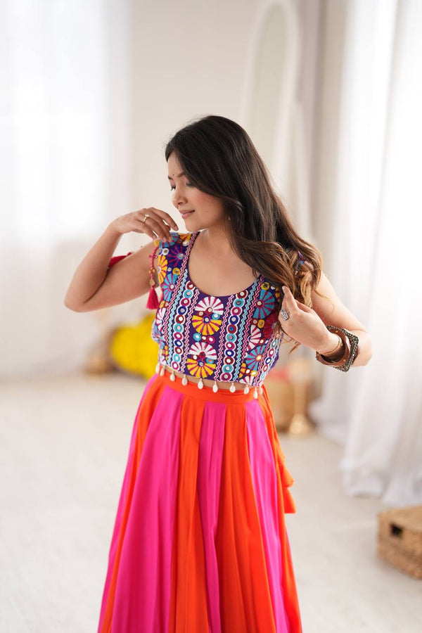 Pink & Orange Bandhani Style Lehenga Choli - photo 2
