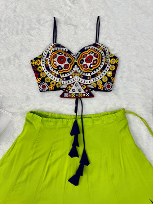 Neon Green & Navy Blue Lehenga Choli - photo 7