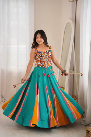 Peacock Green & Pink Lehenga Choli - photo 5