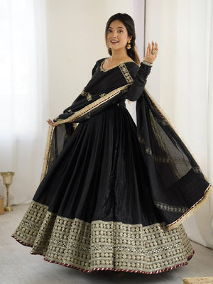 Black Anarkali Gown with Golden Embroidery - photo 3