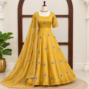 Salsa Silk Gown with Dupatta Set - photo 6